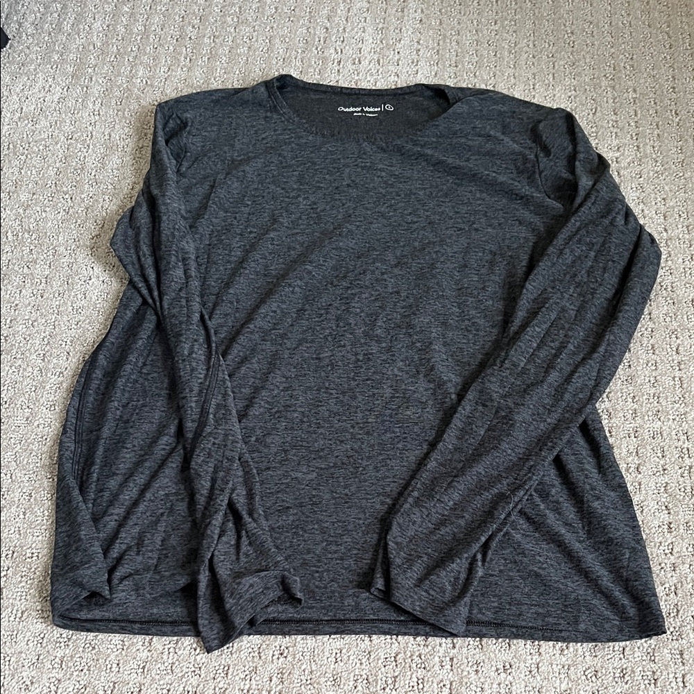 Outdoor Voices Women's Dark Gray Long Sleeve Tee Cloudknit